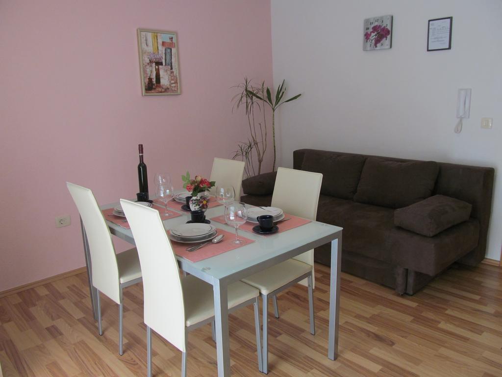 Apartment Danese פרומאינה חדר תמונה